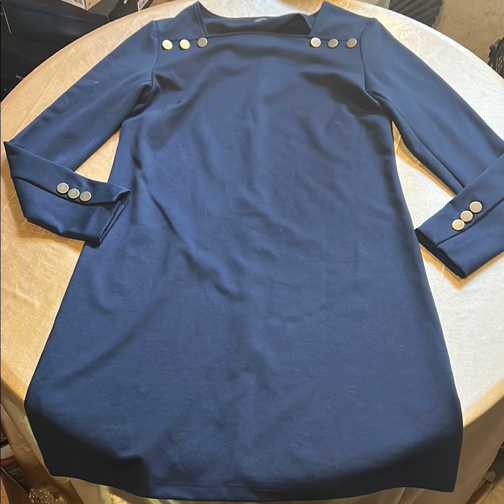 Elegant Navy Blue Dress with Button Accents M